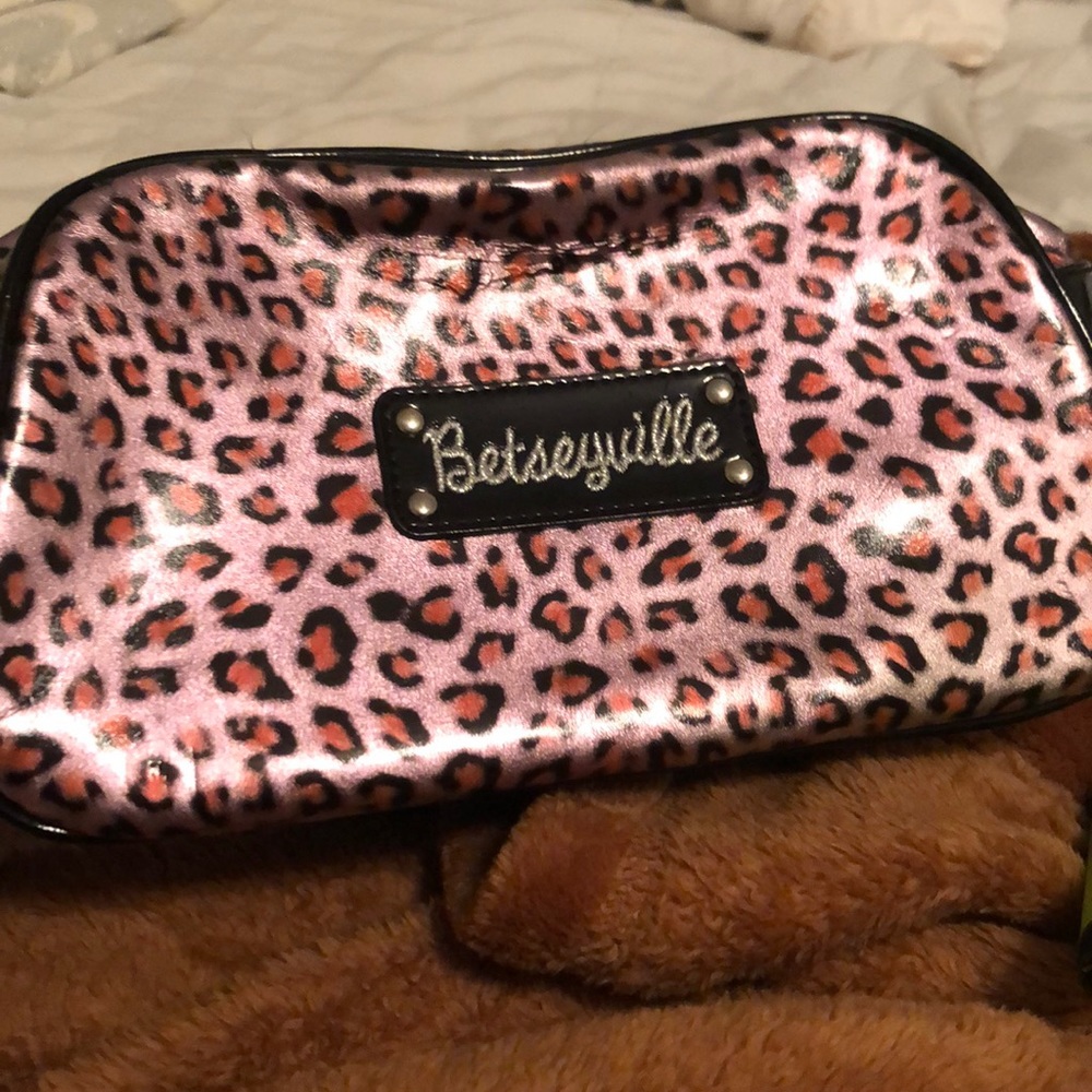 Betseyville Cosmetic Bag